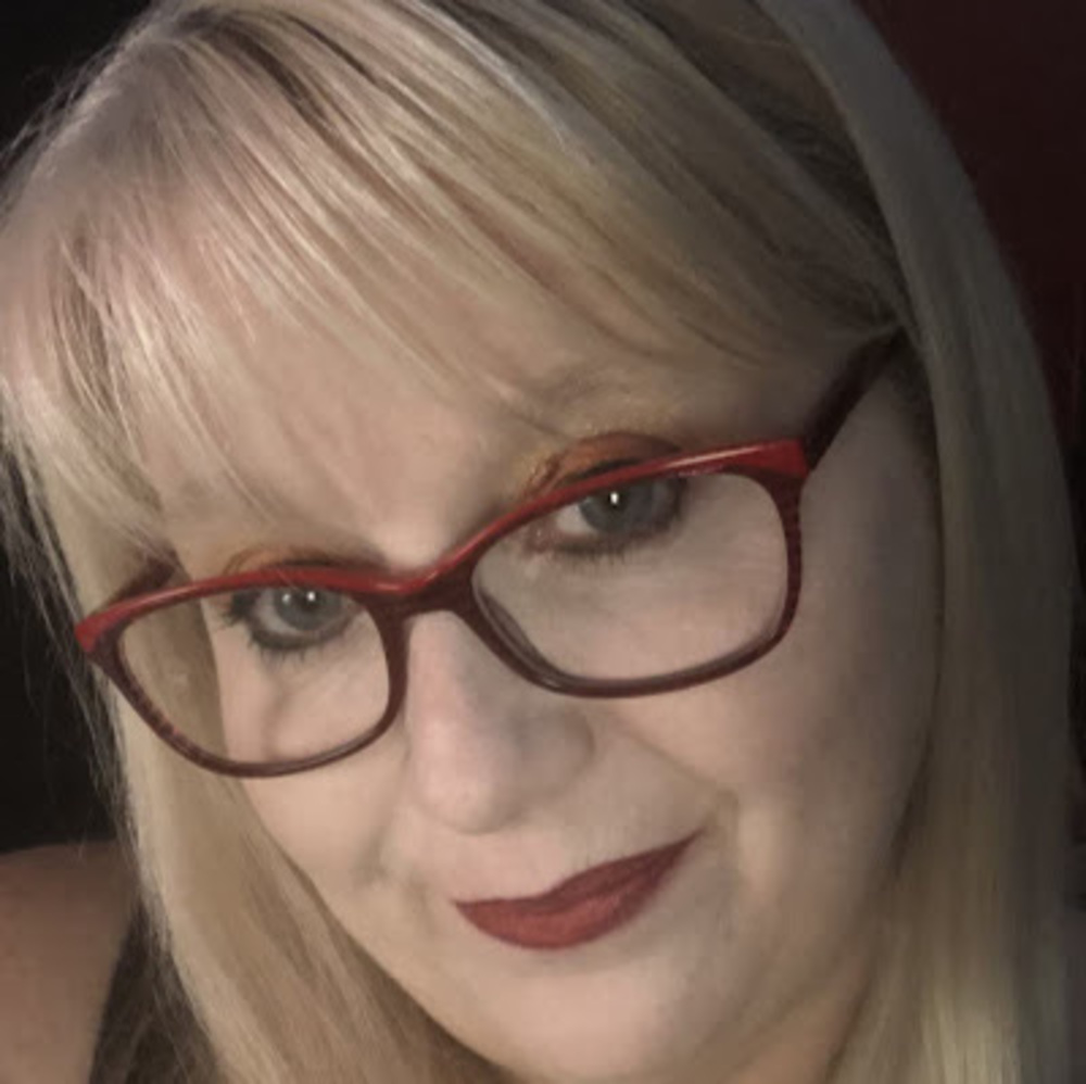 Meet your Posher, Lynnann